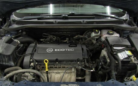 Opel Astra J, 2011 год, 614 800 рублей, 23 фотография