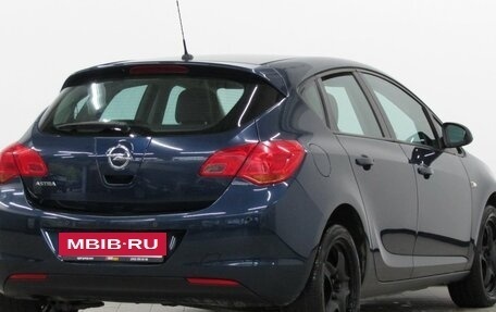 Opel Astra J, 2011 год, 614 800 рублей, 6 фотография