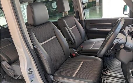 Honda Stepwgn IV, 2016 год, 1 245 009 рублей, 17 фотография