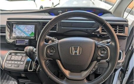 Honda Stepwgn IV, 2016 год, 1 245 009 рублей, 16 фотография