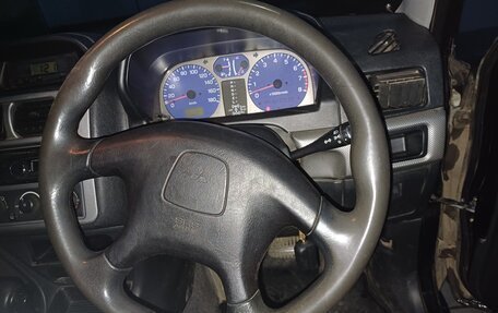 Mitsubishi Pajero iO, 2002 год, 570 000 рублей, 5 фотография