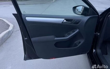 Volkswagen Jetta VI, 2012 год, 950 000 рублей, 2 фотография