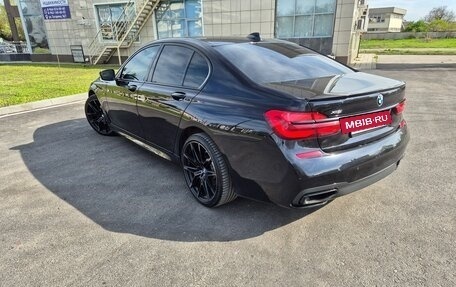 BMW 7 серия, 2015 год, 3 580 000 рублей, 3 фотография