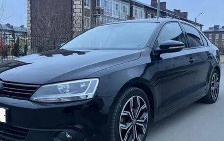 Volkswagen Jetta VI, 2012 год, 950 000 рублей, 4 фотография