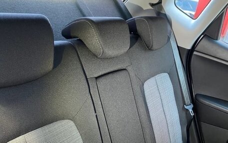 KIA Venga I, 2013 год, 1 050 000 рублей, 10 фотография