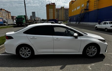 Toyota Corolla, 2022 год, 2 175 000 рублей, 4 фотография