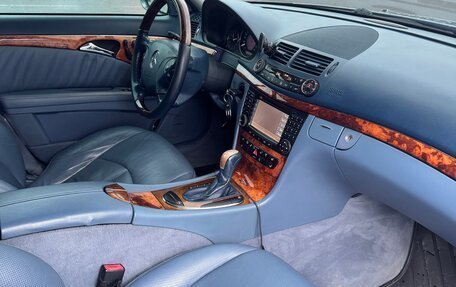 Mercedes-Benz E-Класс, 2004 год, 799 999 рублей, 14 фотография