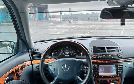 Mercedes-Benz E-Класс, 2004 год, 799 999 рублей, 17 фотография