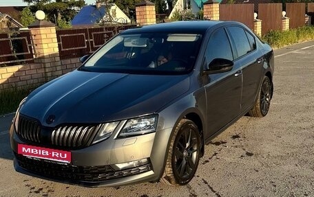 Skoda Octavia, 2018 год, 1 500 000 рублей, 8 фотография