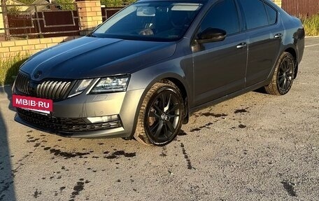 Skoda Octavia, 2018 год, 1 500 000 рублей, 7 фотография