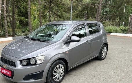 Chevrolet Aveo III, 2014 год, 900 000 рублей, 1 фотография