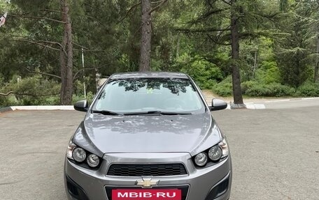 Chevrolet Aveo III, 2014 год, 900 000 рублей, 4 фотография