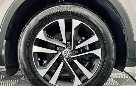 Volkswagen Tiguan II, 2019 год, 2 510 000 рублей, 11 фотография