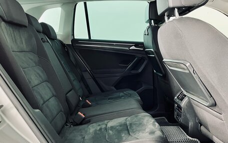 Volkswagen Tiguan II, 2019 год, 2 510 000 рублей, 23 фотография