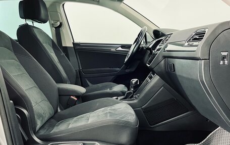 Volkswagen Tiguan II, 2019 год, 2 510 000 рублей, 22 фотография
