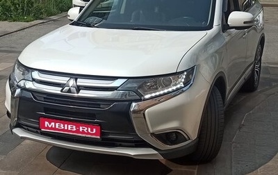 Mitsubishi Outlander III рестайлинг 3, 2015 год, 1 670 000 рублей, 1 фотография