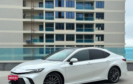 Toyota Camry, 2024 год, 3 799 999 рублей, 2 фотография