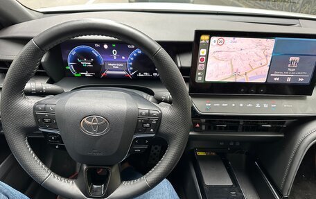 Toyota Camry, 2024 год, 3 799 999 рублей, 21 фотография