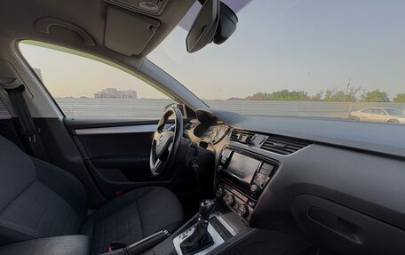 Skoda Octavia, 2017 год, 1 700 000 рублей, 22 фотография