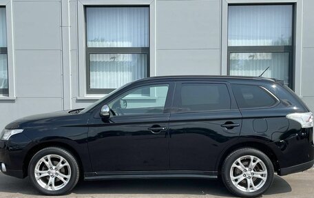 Mitsubishi Outlander III рестайлинг 3, 2013 год, 1 460 000 рублей, 8 фотография