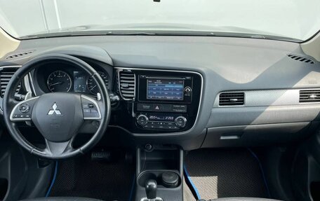 Mitsubishi Outlander III рестайлинг 3, 2013 год, 1 460 000 рублей, 11 фотография