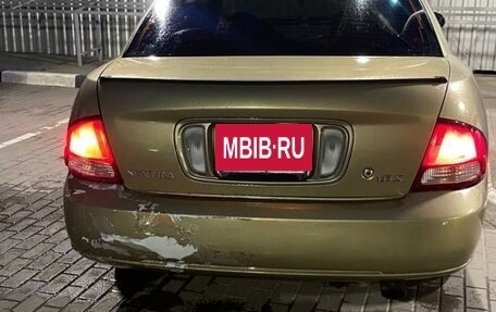 Nissan Sentra, 2000 год, 250 000 рублей, 5 фотография