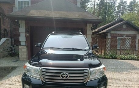 Toyota Land Cruiser 200, 2012 год, 4 100 000 рублей, 1 фотография