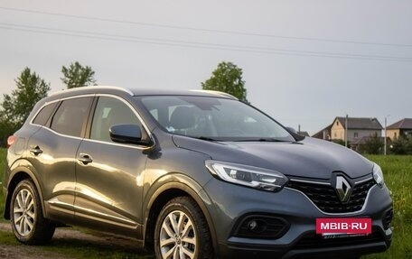 Renault Kadjar I рестайлинг, 2019 год, 1 930 000 рублей, 2 фотография
