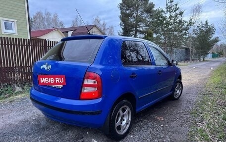 Skoda Fabia I, 2001 год, 260 000 рублей, 2 фотография