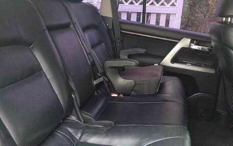 Toyota Land Cruiser 200, 2012 год, 4 100 000 рублей, 22 фотография