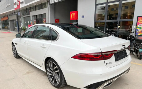 Jaguar XF II, 2024 год, 5 357 000 рублей, 2 фотография