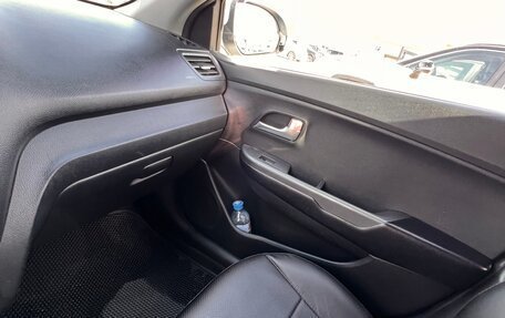 KIA Rio III рестайлинг, 2012 год, 700 000 рублей, 12 фотография