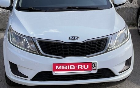 KIA Rio III рестайлинг, 2012 год, 700 000 рублей, 27 фотография