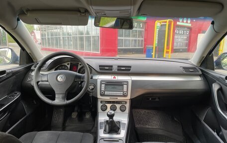 Volkswagen Passat B6, 2007 год, 470 000 рублей, 13 фотография