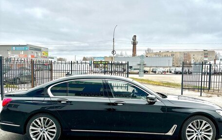 BMW 7 серия, 2017 год, 4 490 000 рублей, 2 фотография