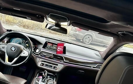 BMW 7 серия, 2017 год, 4 490 000 рублей, 9 фотография