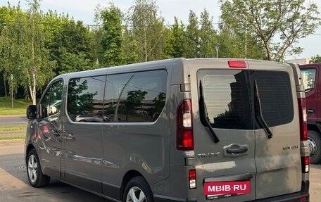 Renault Trafic, 2016 год, 1 650 000 рублей, 7 фотография