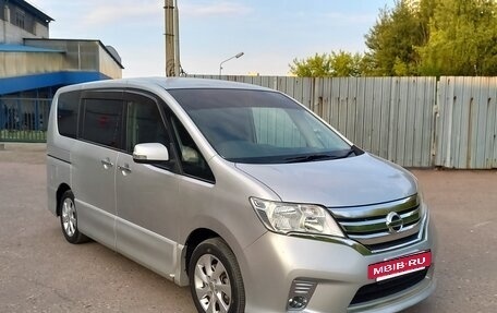 Nissan Serena IV, 2011 год, 1 390 000 рублей, 2 фотография