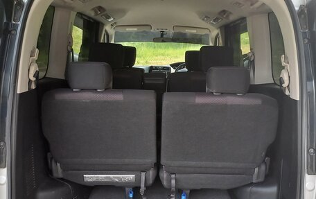 Nissan Serena IV, 2011 год, 1 390 000 рублей, 18 фотография