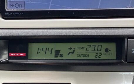 Toyota Wish II, 2017 год, 1 057 000 рублей, 22 фотография
