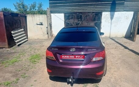 Hyundai Solaris II рестайлинг, 2012 год, 750 000 рублей, 14 фотография
