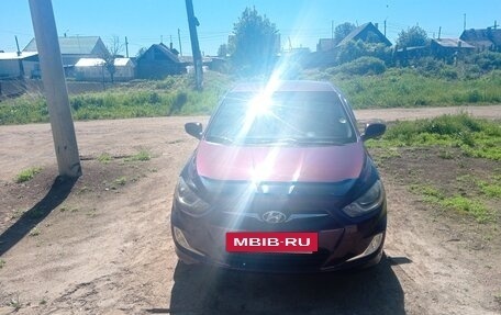 Hyundai Solaris II рестайлинг, 2012 год, 750 000 рублей, 16 фотография