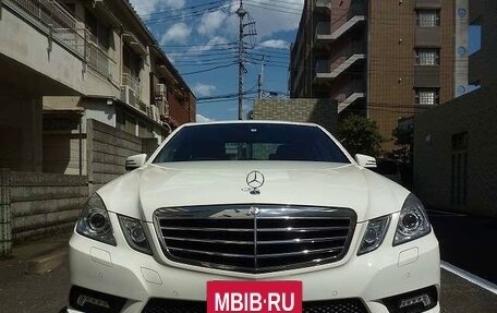 Mercedes-Benz E-Класс, 2013 год, 1 245 000 рублей, 4 фотография