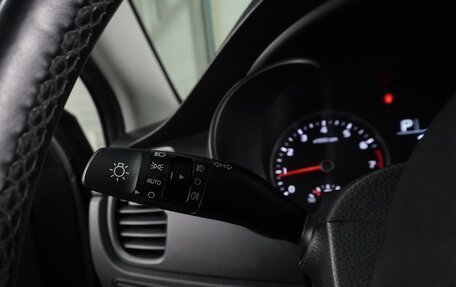 KIA Rio IV, 2018 год, 1 419 000 рублей, 12 фотография