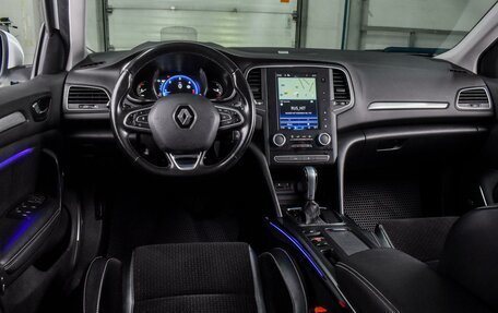 Renault Megane IV, 2017 год, 1 399 000 рублей, 6 фотография