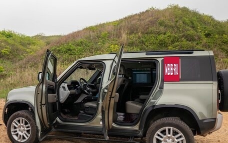 Land Rover Defender II, 2020 год, 4 590 000 рублей, 5 фотография