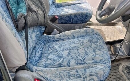 Mitsubishi Delica IV, 1995 год, 750 000 рублей, 5 фотография