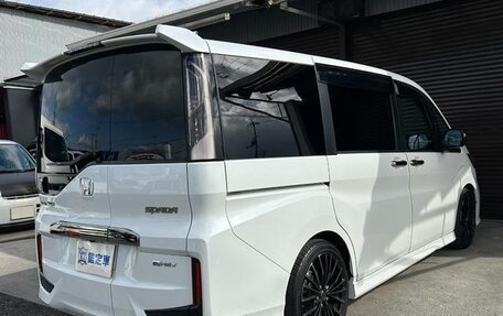 Honda Stepwgn IV, 2021 год, 2 250 777 рублей, 4 фотография