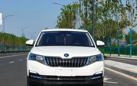 Skoda Kamiq I, 2025 год, 1 834 123 рублей, 2 фотография