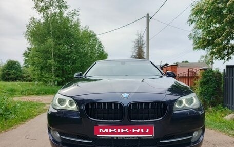 BMW 5 серия, 2011 год, 1 680 000 рублей, 3 фотография